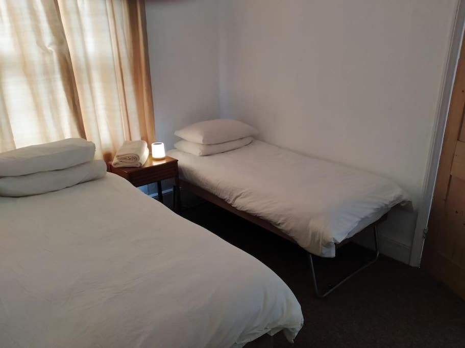 Spacious 2 Bed Maisonette Near Town, That Sleeps 6 Brighton Eksteriør bilde